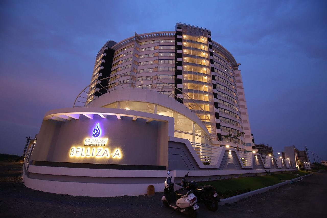 Rajhans Belliza Service Apartment Surate Exterior foto